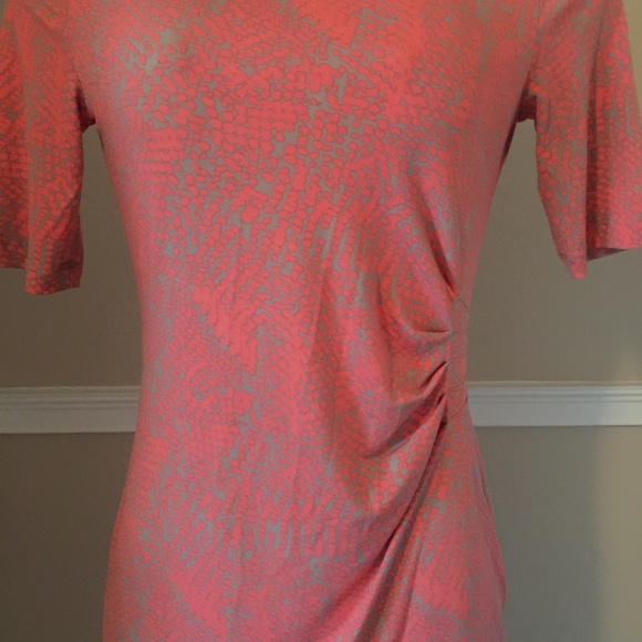 LIKE NEW - Pink & Grey Soft Body Hugging Dress - Picture 2 of 7